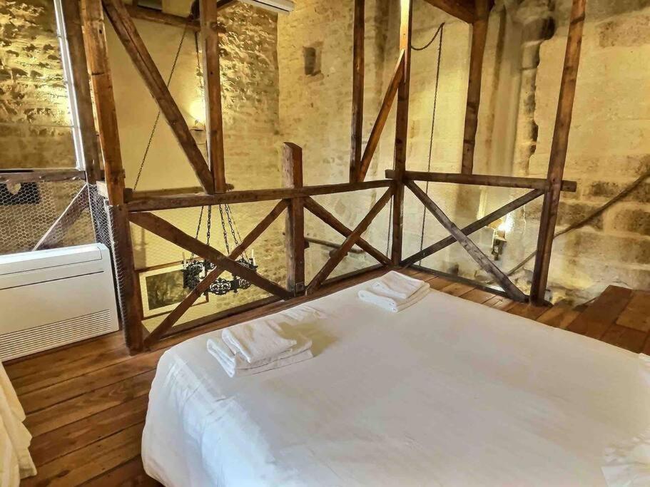 Chez Lydia - Loft Cosy, Depart Canoe A Pied, Proche Pont-Du-Gard Et Uzes Remoulins Eksteriør bilde