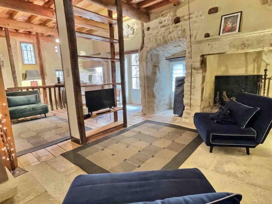 Chez Lydia - Loft Cosy, Depart Canoe A Pied, Proche Pont-Du-Gard Et Uzes Remoulins Eksteriør bilde